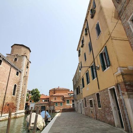 Veneziacentopercento Corderie Apartment Luaran gambar