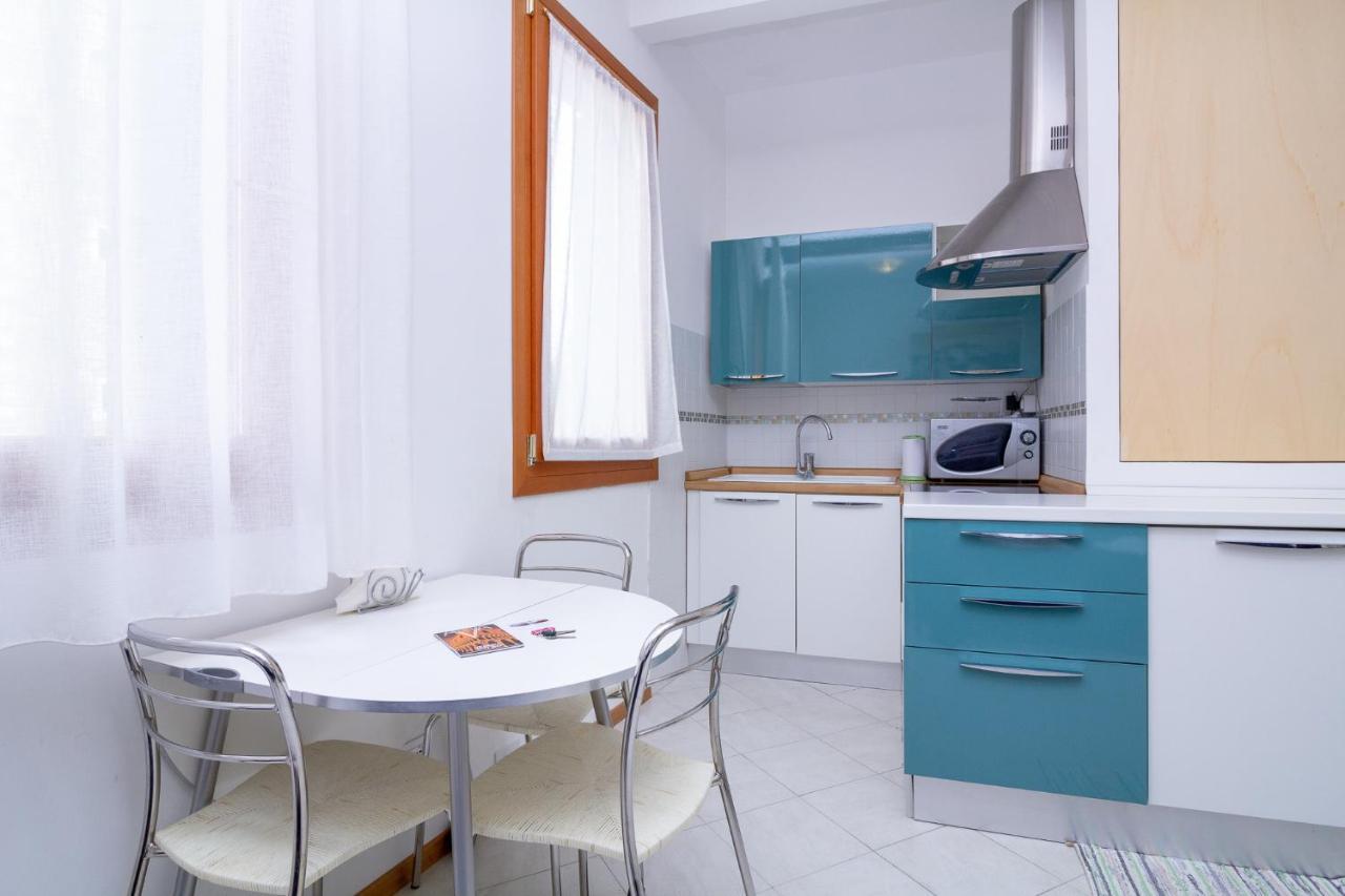 Veneziacentopercento Corderie Apartment Luaran gambar