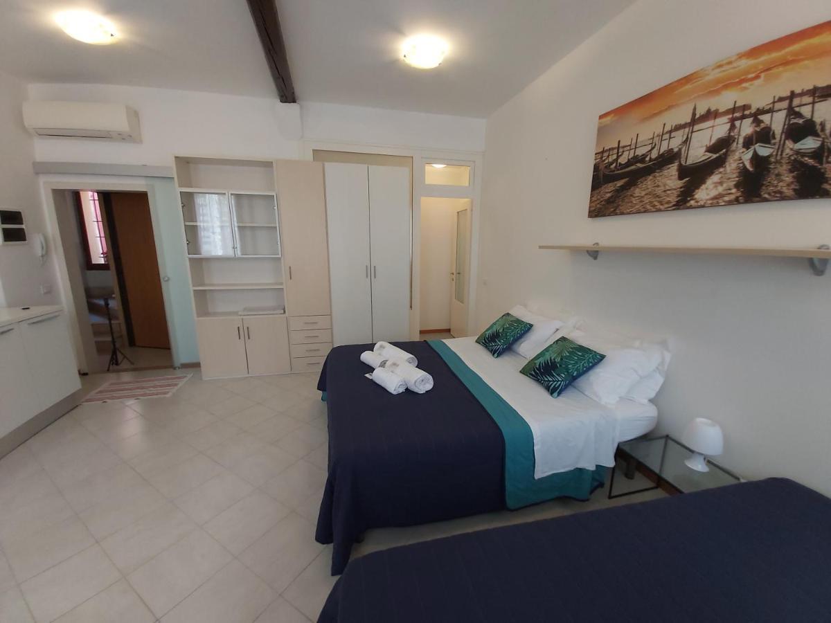 Veneziacentopercento Corderie Apartment Luaran gambar